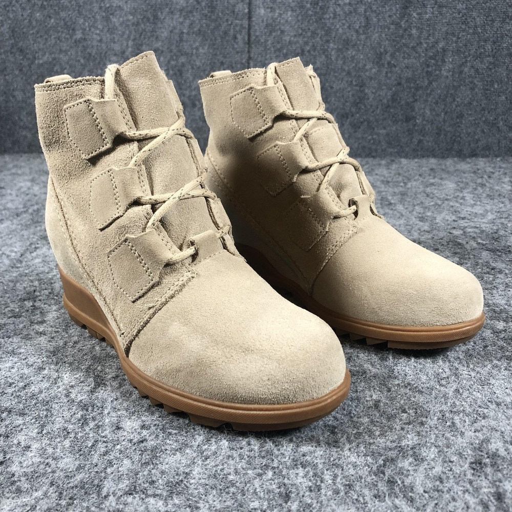 Sorel Out N About Boots Womens Size 7.5‎ Beige Suede Wedge Ankle Booties Lace Up